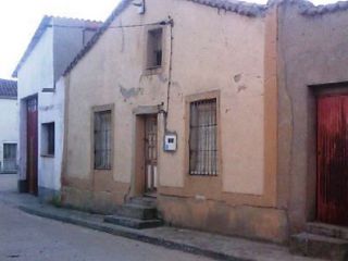 Venta entremedianeras CASASOLA DE ARION null, c. onesimo redondo Venta entremedianeras CASASOLA DE ARION null, c. onesimo redondo