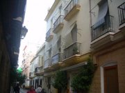 Piso Cádiz, Cadiz