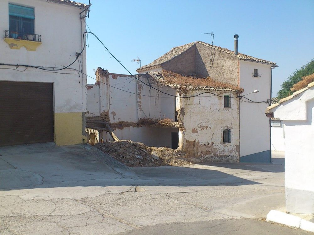 Otros de 115 m² en PEAL DE BECERRO por 8.000€