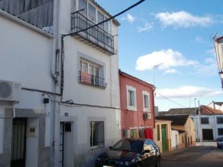 Vivienda acogedora de dos plantas e independiente, muy centrica, exterior, amplia y muy luminosa con servicios ... Vivienda acogedora de dos plantas e independiente, muy centrica, exterior, amplia y muy luminosa con servicios ...