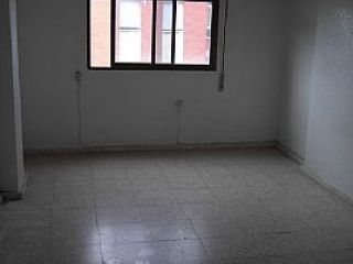 Vivienda de segunda mano en el ejido, con posibilidad de financiación de hasta el 100%. consta de tres dormito ... Vivienda de segunda mano en el ejido, con posibilidad de financiación de hasta el 100%. consta de tres dormito ...