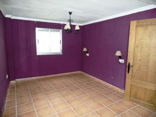 Ocasión de conseguir una vivienda de dos dormitorios, casi independiente, en el típico barrio de el cobr ... Ocasión de conseguir una vivienda de dos dormitorios, casi independiente, en el típico barrio de el cobr ...