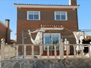 Chalet independiente Pioz Chalet independiente Pioz