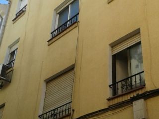 Piso de 89 m² en lucena, calle santa marta baja. distribuido en salón, tres dormitorios, baño, cocina y lavade ... Piso de 89 m² en lucena, calle santa marta baja. distribuido en salón, tres dormitorios, baño, cocina y lavade ...