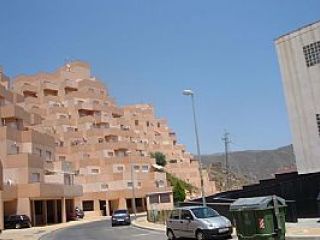 La vivienda tiene unas vistas espectaculares. ideal para relax y paz. urbanización privada con protección y se ... La vivienda tiene unas vistas espectaculares. ideal para relax y paz. urbanización privada con protección y se ...