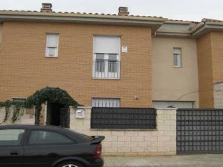 Chalet en Yunquera De Henares Chalet en Yunquera De Henares