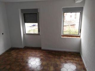 Piso en Entrego, El Piso en Entrego, El