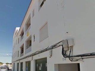 Vivienda en Castell (Es) Vivienda en Castell (Es)
