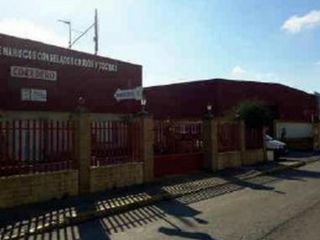 Nave en 59400 Nave en 59400