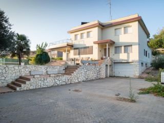 Casa en venta en c. valdehondillo Casa en venta en c. valdehondillo