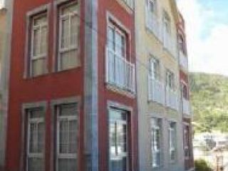 Piso en venta en <span class="calle-name">c. los reyes Piso en venta en <span class="calle-name">c. los reyes