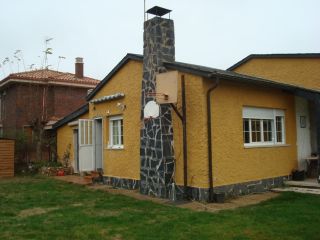 Casa en venta en avda. virgen del camino Casa en venta en avda. virgen del camino