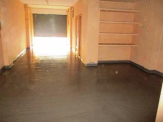 Local comercial en 16000 Local comercial en 16000