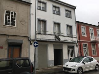 Local en Sarria Local en Sarria