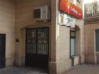 Local en venta en <span class="calle-name">c. duque de alba Local en venta en <span class="calle-name">c. duque de alba