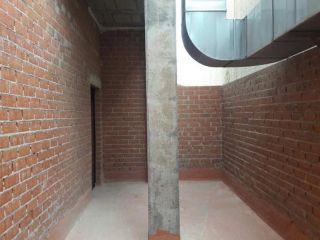 Local en venta en <span class="calle-name">c. tierno galvan Local en venta en <span class="calle-name">c. tierno galvan