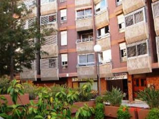Local en venta en <span class="calle-name">c. los corales Local en venta en <span class="calle-name">c. los corales
