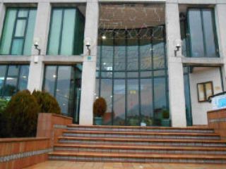 Local en venta en <span class="calle-name">avda. plaza de toros Local en venta en <span class="calle-name">avda. plaza de toros