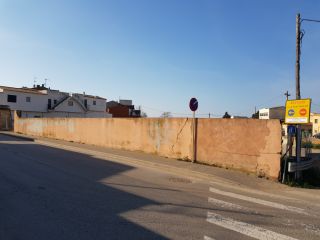Terreno urbanizable en venta en c. de la riera Terreno urbanizable en venta en c. de la riera