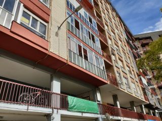 Piso en venta en <span class="calle-name">c. madrid Piso en venta en <span class="calle-name">c. madrid