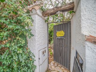 Casa en venta en <span class="calle-name">c. mozul Casa en venta en <span class="calle-name">c. mozul