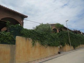 Casa en venta en avda. montclar Casa en venta en avda. montclar