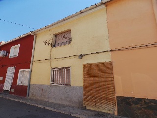 Casa en calle Castalla, Villena
