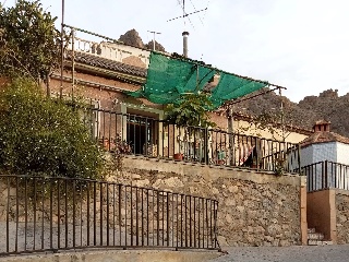 Casa adosada en C/ Colmenas - Callosa de Segura - Alicante