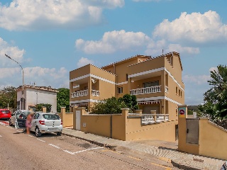 Piso y garaje en Av La Sinia, Calafell (Tarragona)