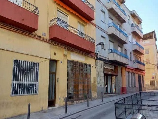 Locales en Monzón (Huesca)