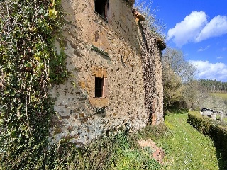 Vivienda con terreno en LG Mumayor, Cudillero (Asturias)