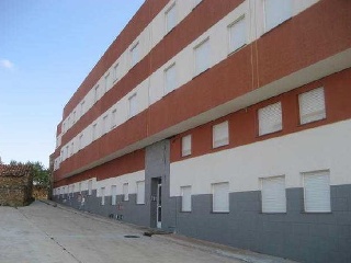 Edificio en construcción en C/ Cervantes, Albocàsser (Castellón)