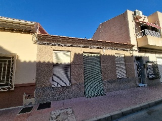 Casa adosada en C/ San Esteban - Alcantarilla - Murcia
