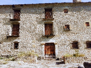 Suelo y chalet en Sabiñánigo ,Huesca