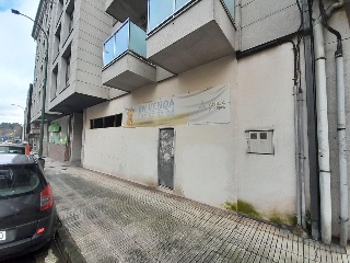 Locales en Ames , A Coruña