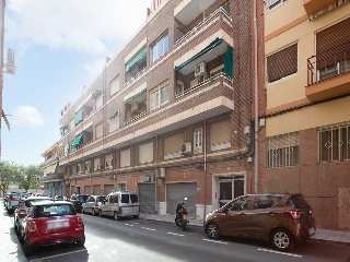 Vivienda en C/ Alfereces Provisionales, Elda (Alicante)