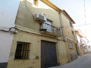 Casa en calle Bajo Arrabal, Bolulla