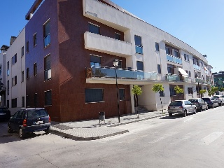Piso con garaje y trastero en Lucena (Córdoba)