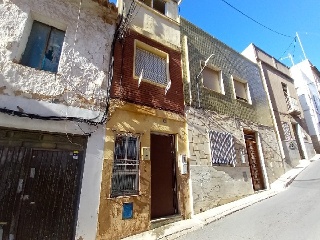 Vivienda adosada en C/ Recaredo, Llíria (Valencia)