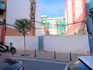 CL PAU PIFERRER,122 Badalona (Barcelona)