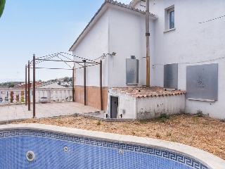 Vivienda en C/ Ripolles - Lliça -