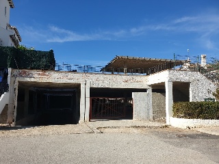 Garajes en construcción en Orihuela, Alicante