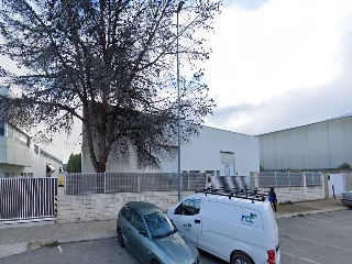 Nave Industrial en Pje Algars C/ Lleona - Cocentaina -