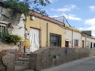 Casa en planta baja en C/ San Luis nº 25