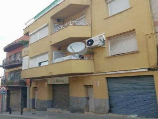 Piso en calle Solsona, Badalona