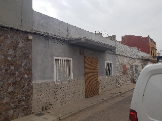 Vivienda en C/ 1 de Mayo