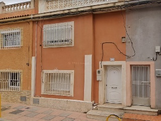 Casa adosada en C/ Bartolomé Sprtono, Nº 13 - Cartagena -