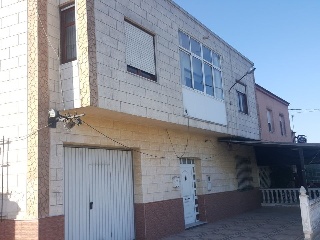 Casa adosada en La Campaneta