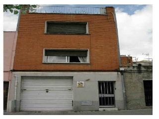 Vivienda en C/ Sta Cecilia en Terrassa (Barcelona)