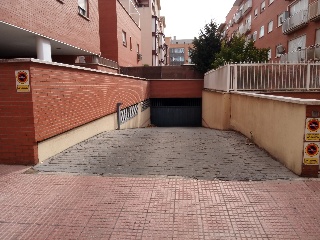 Plaza de garaje en C/ Augusto Roa Bastos, Alcalá de Henares (Madrid)